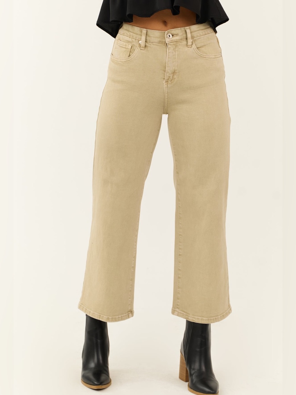 🟠NWT SPECIAL A Plus Tummy Control Wide-Leg Cropped Jeans in Sand